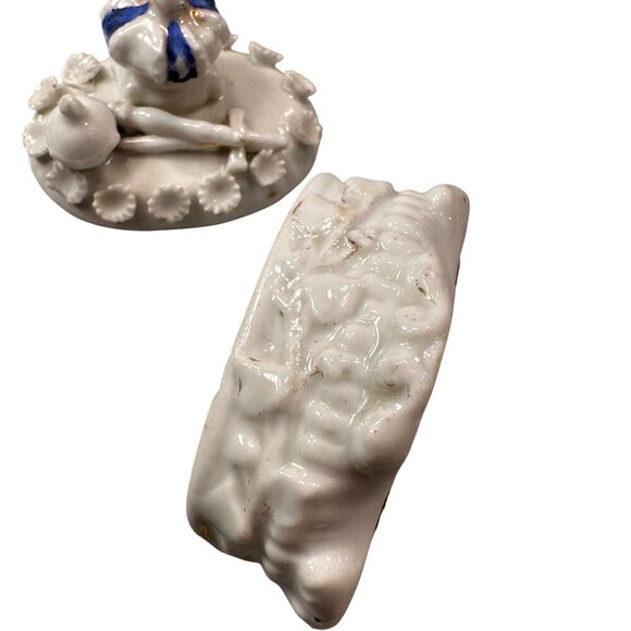 Fairing Box Crown Scepter Floral Vintage Trinket Box Porcelain Lid Antique - Picture 4 of 15